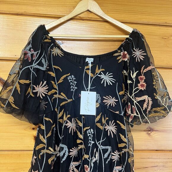 NWT!-POLAGRAM-XL-Piper & Scoot-Woman’s Dress-Floral Embroidery-Puff Sleeve Black - Picture 2 of 7